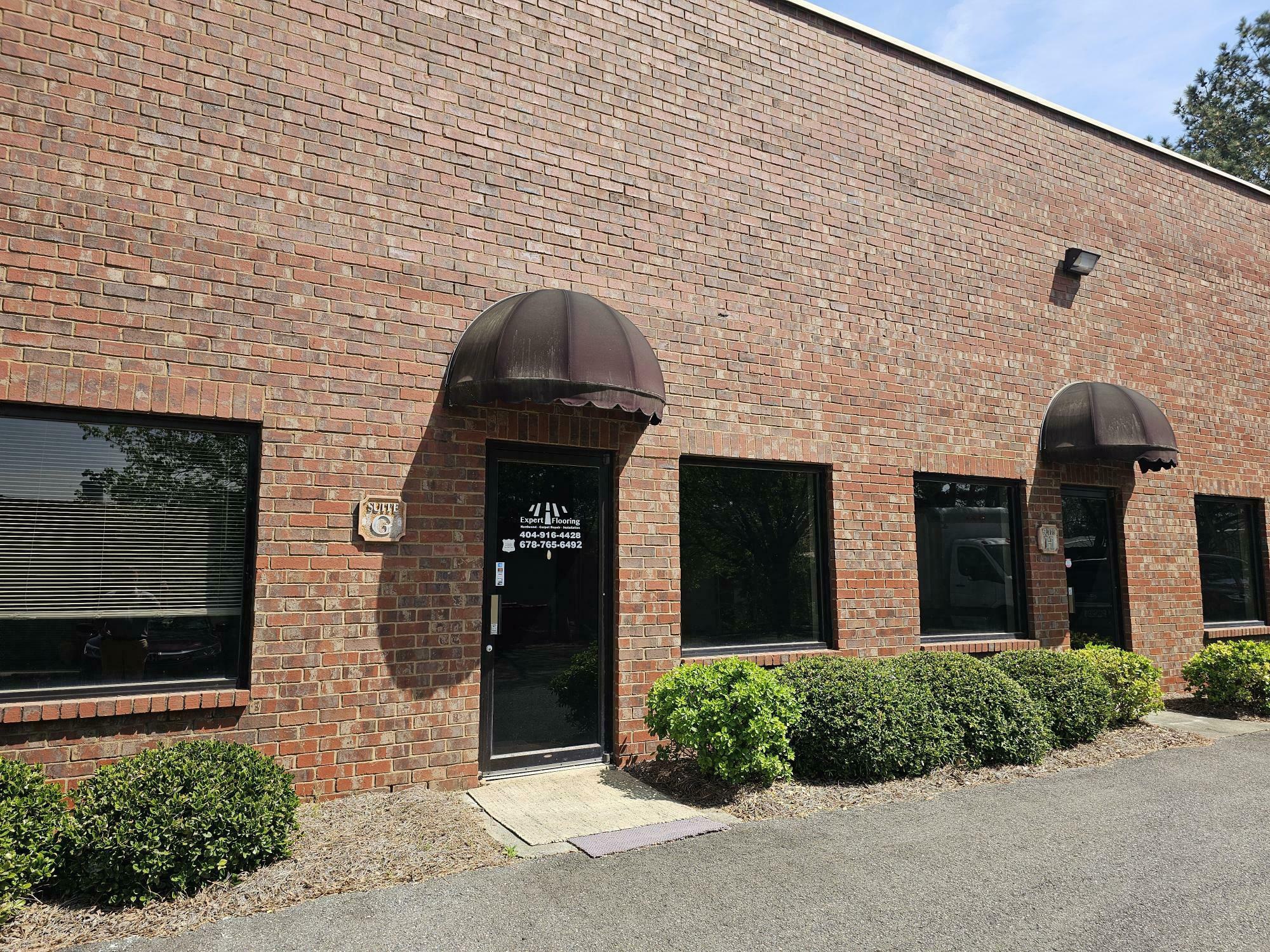 1008 Industrial Ct, Suwanee, GA for lease Building Photo- Image 1 of 5