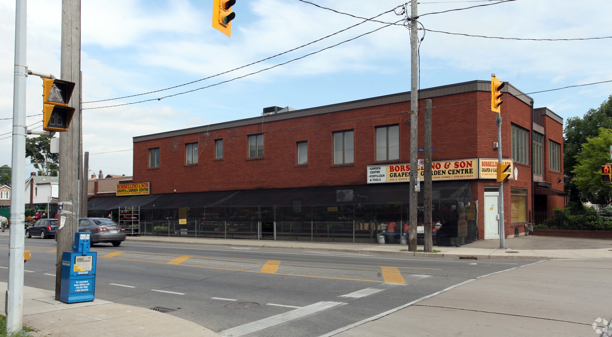 261 Nairn Ave, Toronto, ON for sale Primary Photo- Image 1 of 1