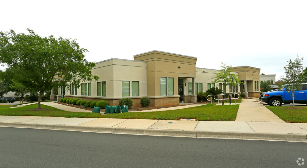 1909 Hillbrooke Trl, Tallahassee, FL for lease - Building Photo - Image 2 of 10