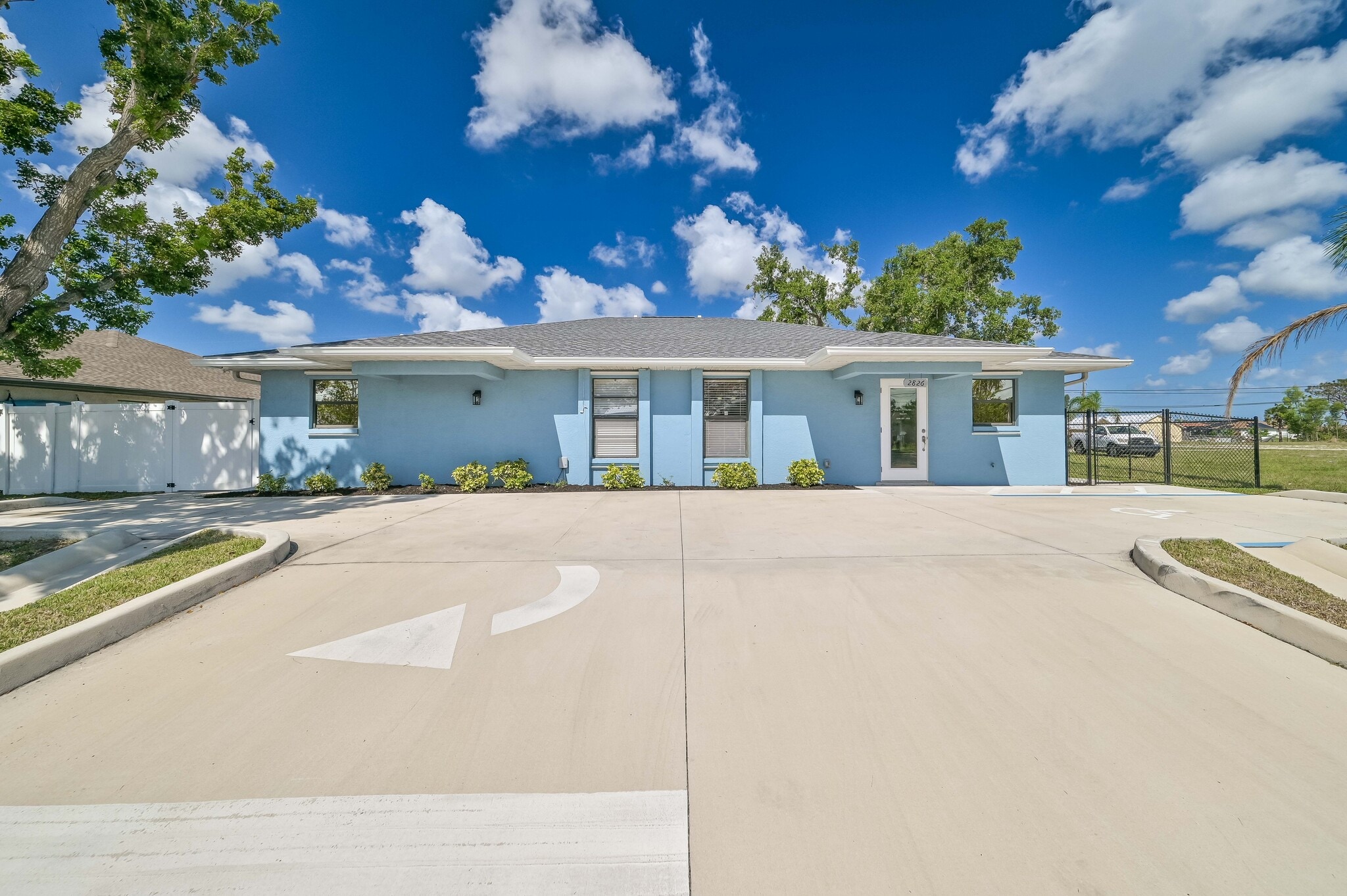 2826 Santa Barbara Blvd, Cape Coral, FL for sale Primary Photo- Image 1 of 78