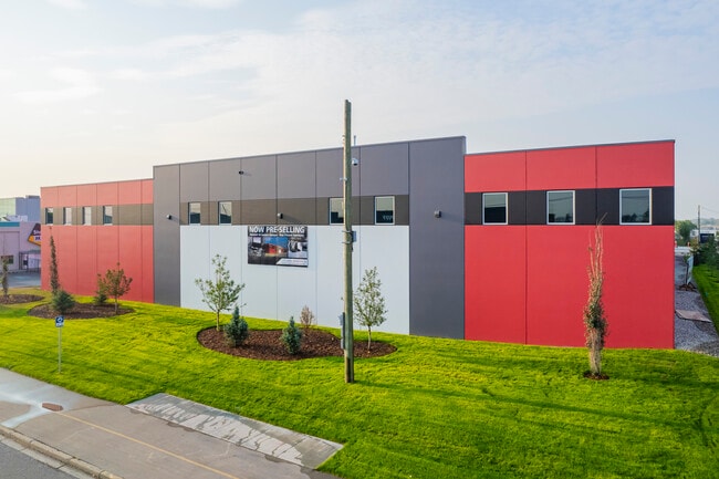 More details for 4412 9 St SE, Calgary, AB - Industrial for Sale
