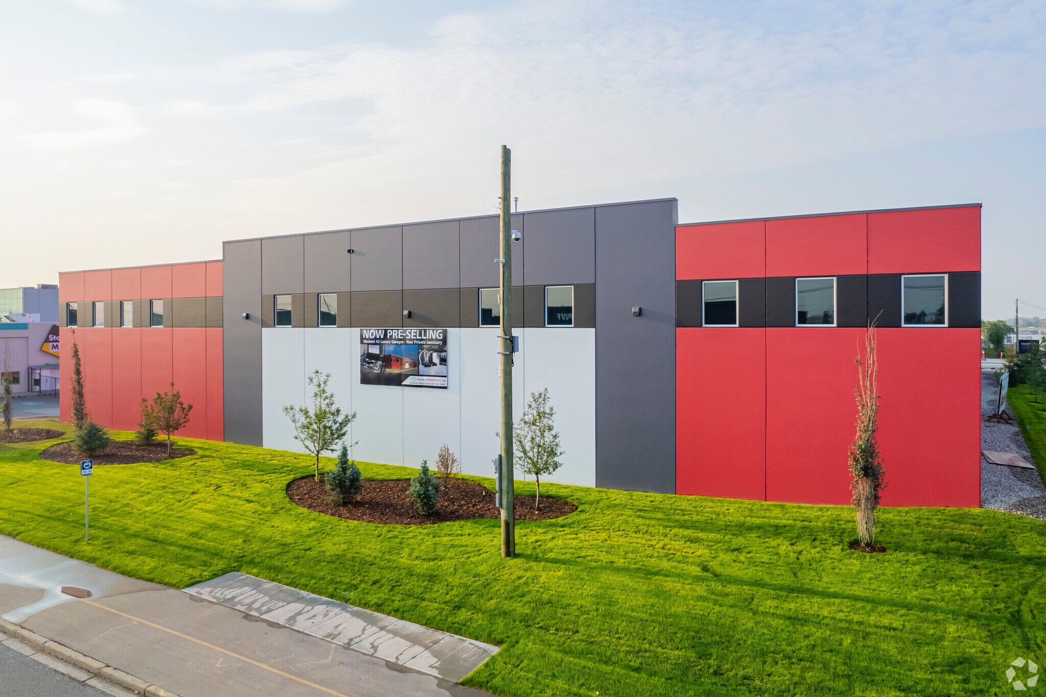 4412 9 St SE, Calgary, AB à vendre Photo principale- Image 1 de 28