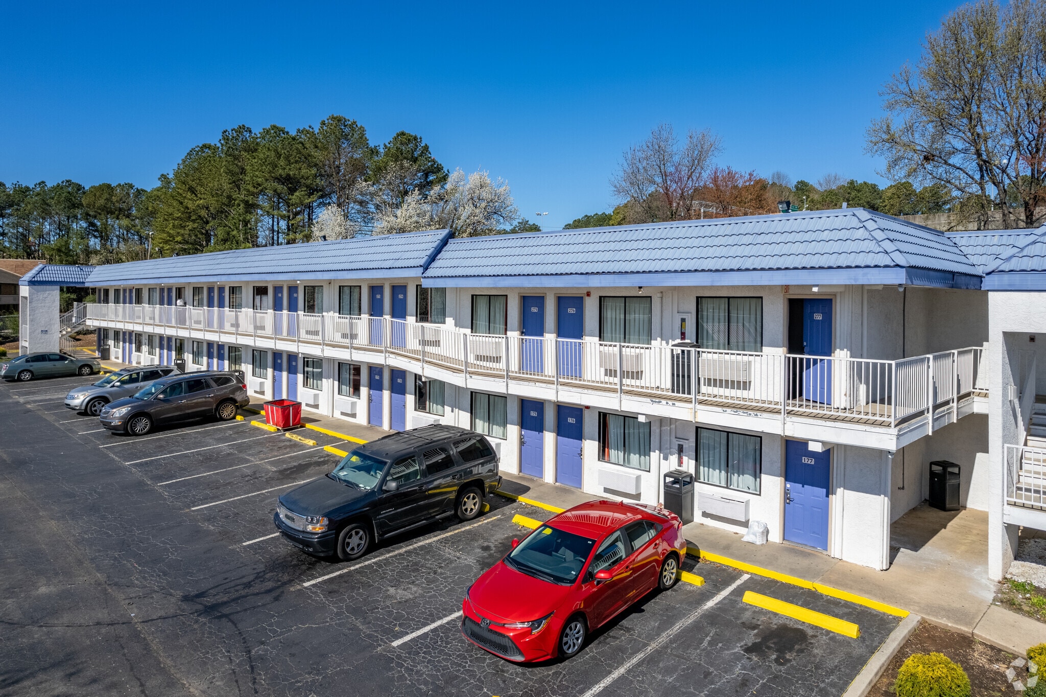 6015 Oakbrook Pky, Norcross, GA for sale Primary Photo- Image 1 of 6