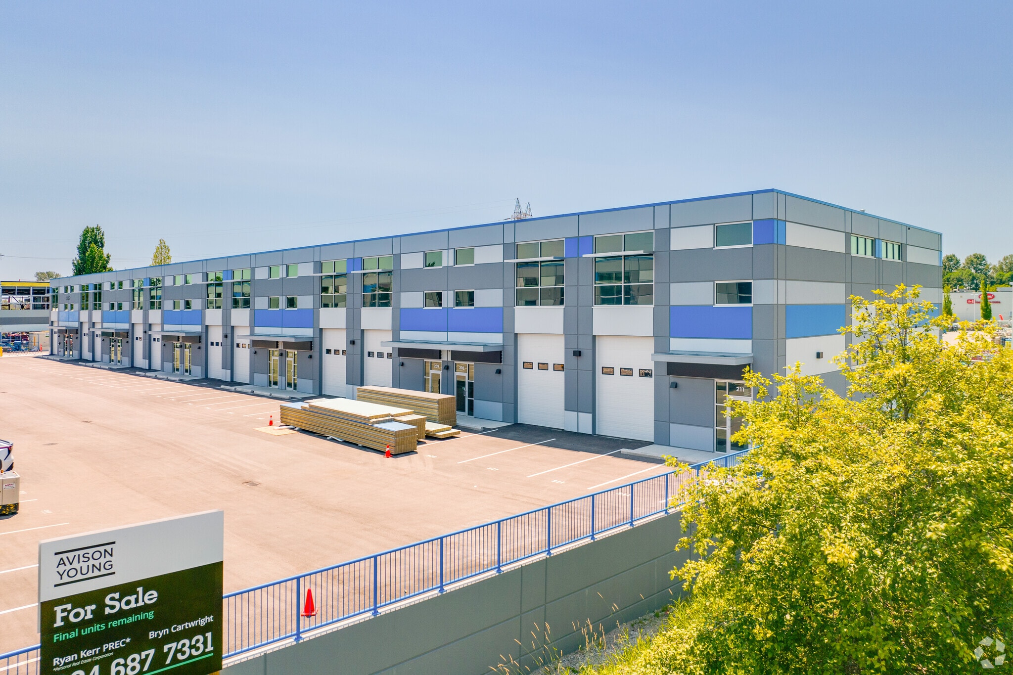 23451 Dyke Rd, Richmond, BC for lease Primary Photo- Image 1 of 24