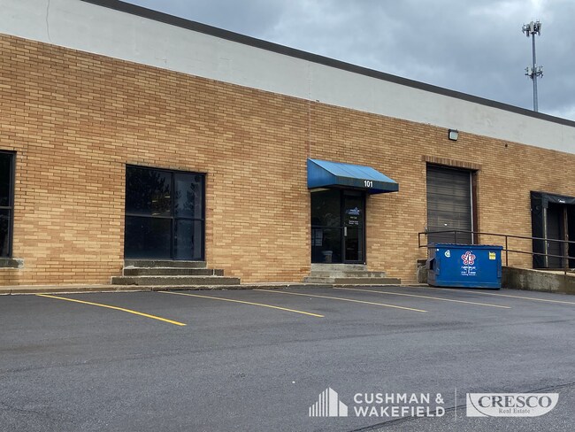 Plus de détails pour 6892 Snowville Rd, Brecksville, OH - Industriel à louer