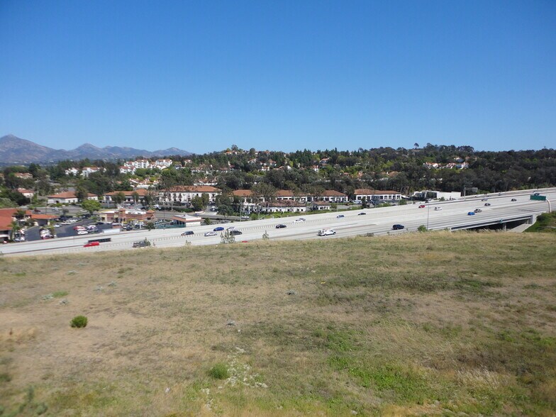16363-16495 Bernardo Center Dr, San Diego, CA à louer - Photo du bâtiment - Image 2 de 19