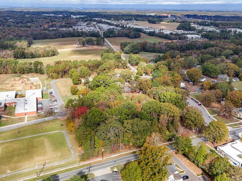 Indian Trail and Gribble Rd, Indian Trail, NC à vendre - Aérien - Image 2 de 4