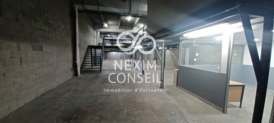 Flex in Bagnolet for lease - Interior Photo - Image 2 of 6