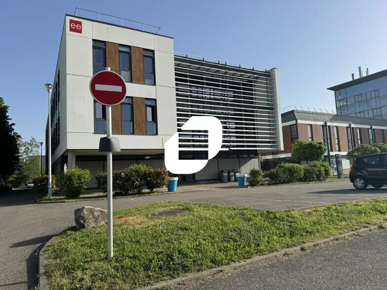 21 Rue Jacobi-Netter, Strasbourg à louer - Photo du bâtiment - Image 3 de 8