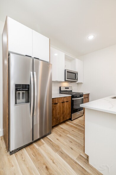 6328 S Evans Ave, Chicago, IL à vendre - Photo du bâtiment - Image 2 de 65