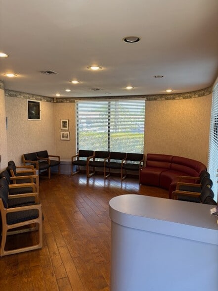 4310 Sheridan St, Hollywood, FL for sale - Building Photo - Image 3 of 38