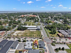 107 W Main St, Tavares, FL - AERIAL  map view - Image1