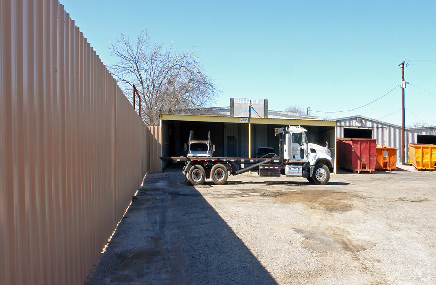 2335 Decatur Ave, Fort Worth, TX for sale - Building Photo - Image 2 of 2