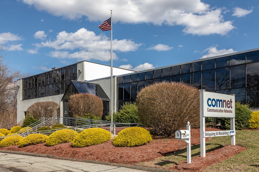 1-3 Corporate Dr, Danbury, CT à vendre - Photo du bâtiment - Image 1 de 15