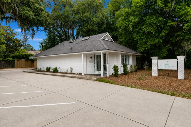 Plus de détails pour 11550 Abercorn St, Savannah, GA - Bureau à vendre