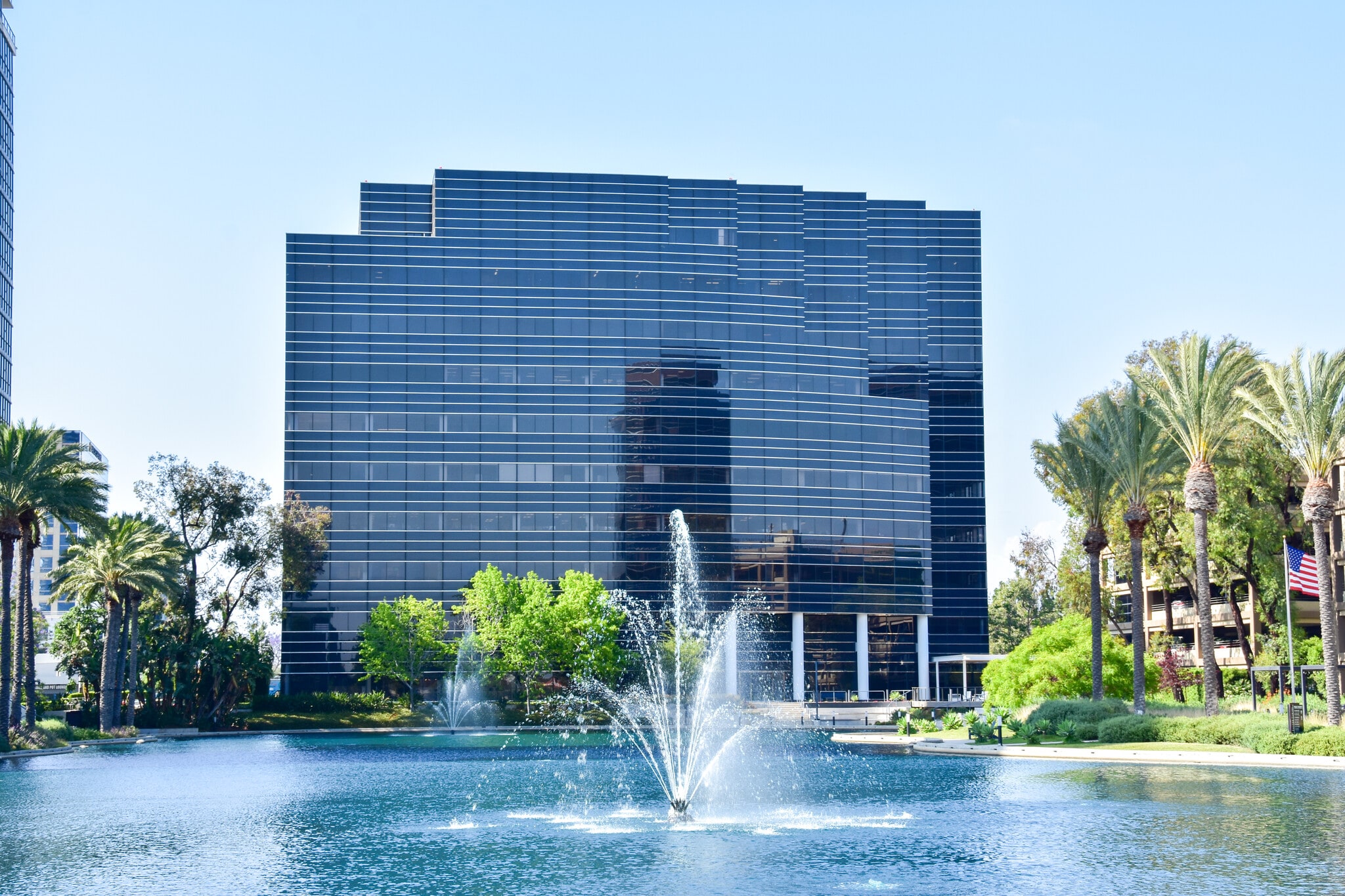 3 Hutton Centre Dr, Santa Ana, CA for lease Primary Photo- Image 1 of 7