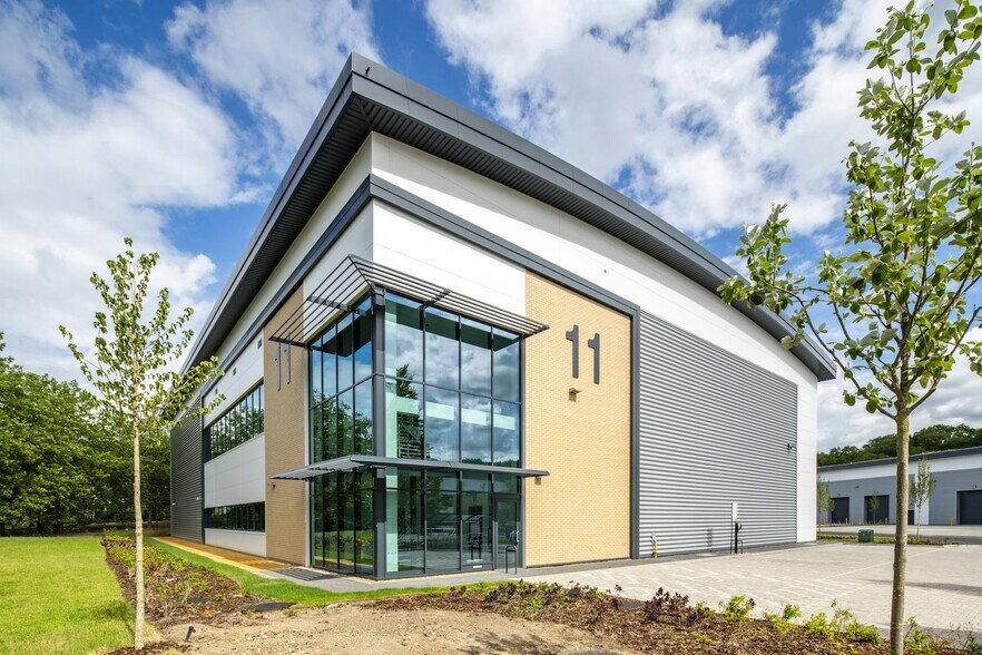 Bartley Way, Hook for lease - Building Photo - Image 1 of 2