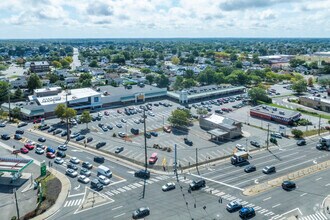 3950-3990 Hempstead Tpke, Levittown, NY - Aérien Vue de la carte - Image1