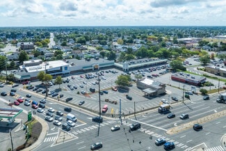 More details for 3950-3990 Hempstead Tpke, Levittown, NY - Retail for Lease