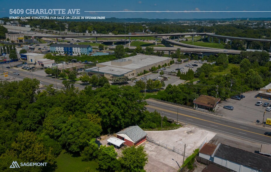 5409 Charlotte Pike, Nashville, TN à louer - Photo du bâtiment - Image 2 de 51
