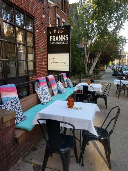 728 Copeland St, Pittsburgh, PA for sale - Building Photo - Image 2 of 19