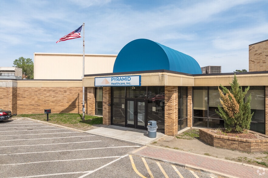 600 S White Horse Pike, Hammonton, NJ for lease - Building Photo - Image 2 of 3