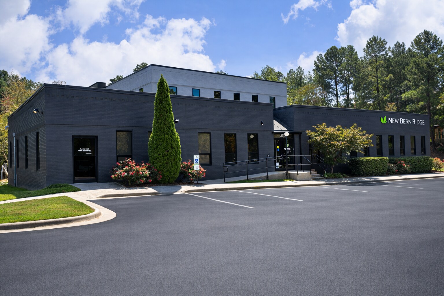 2610 New Bern Ave, Raleigh, NC for lease Primary Photo- Image 1 of 18