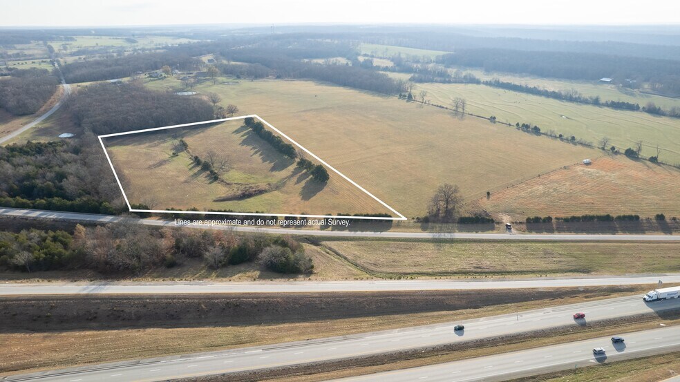 000 Fork Lane, Marshfield, MO à vendre - Photo principale - Image 2 de 10
