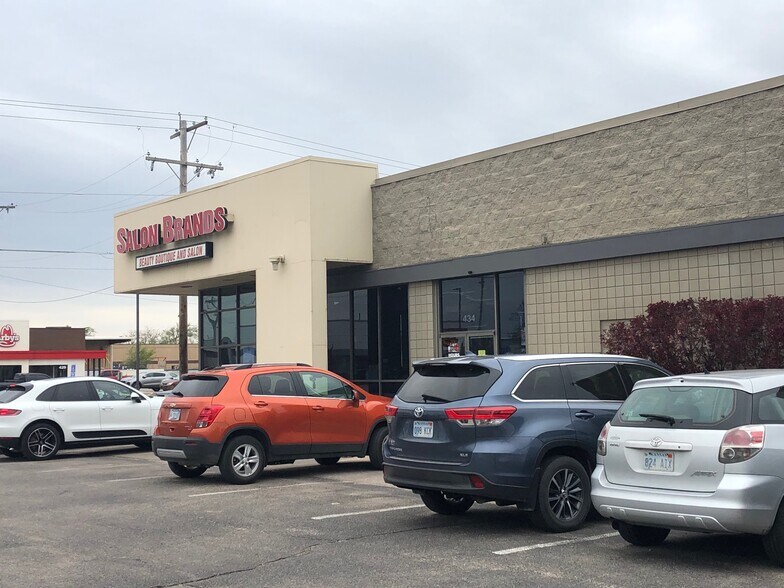 434 S West St, Wichita, KS à vendre - Photo du bâtiment - Image 3 de 29