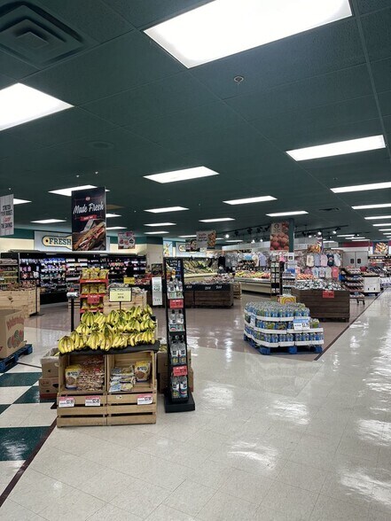 301 S 5th Ave, Princeton, IN à vendre - Photo du bâtiment - Image 3 de 6