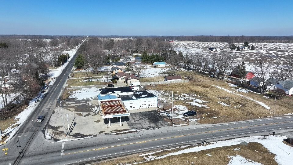 5982 W State Road 32, Anderson, IN à vendre - Photo du bâtiment - Image 3 de 16