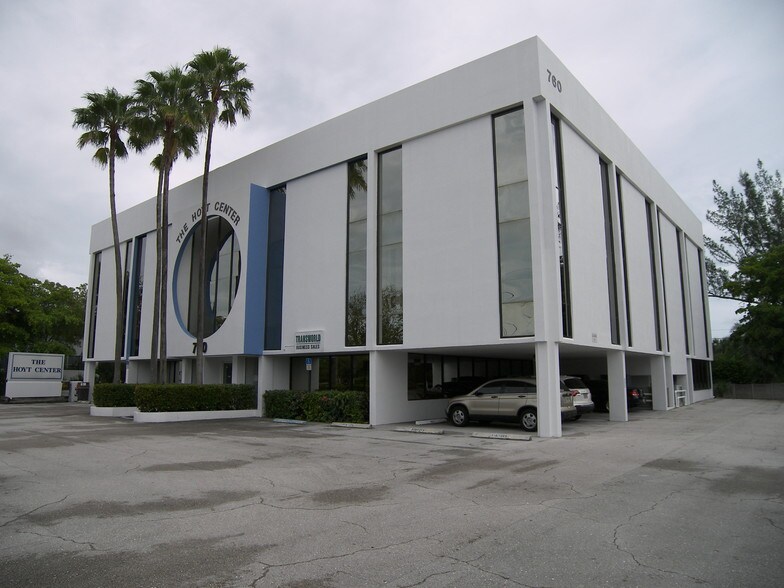 760 US Highway 1, North Palm Beach, FL à louer - Photo du bâtiment - Image 2 de 4