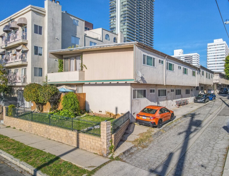 1256 S Westgate Ave, Los Angeles, CA for sale - Building Photo - Image 2 of 26