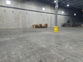 70 Carter Dr, Edison, NJ for lease Interior Photo- Image 1 of 5