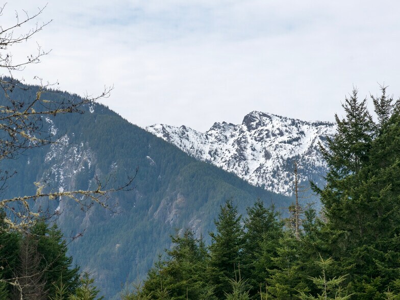 NKA Deer Park Rd, Port Angeles, WA à vendre - Photo du bâtiment - Image 2 de 14