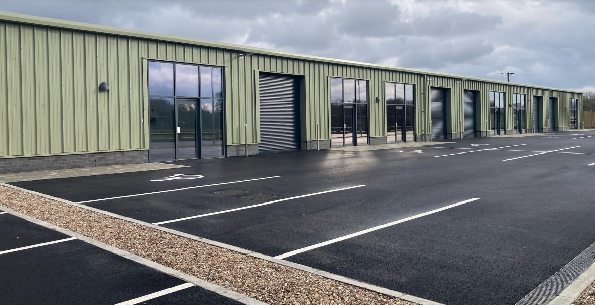 Mare Lane Business Park, Mare Lane, Bracknell for lease Primary Photo- Image 1 of 2