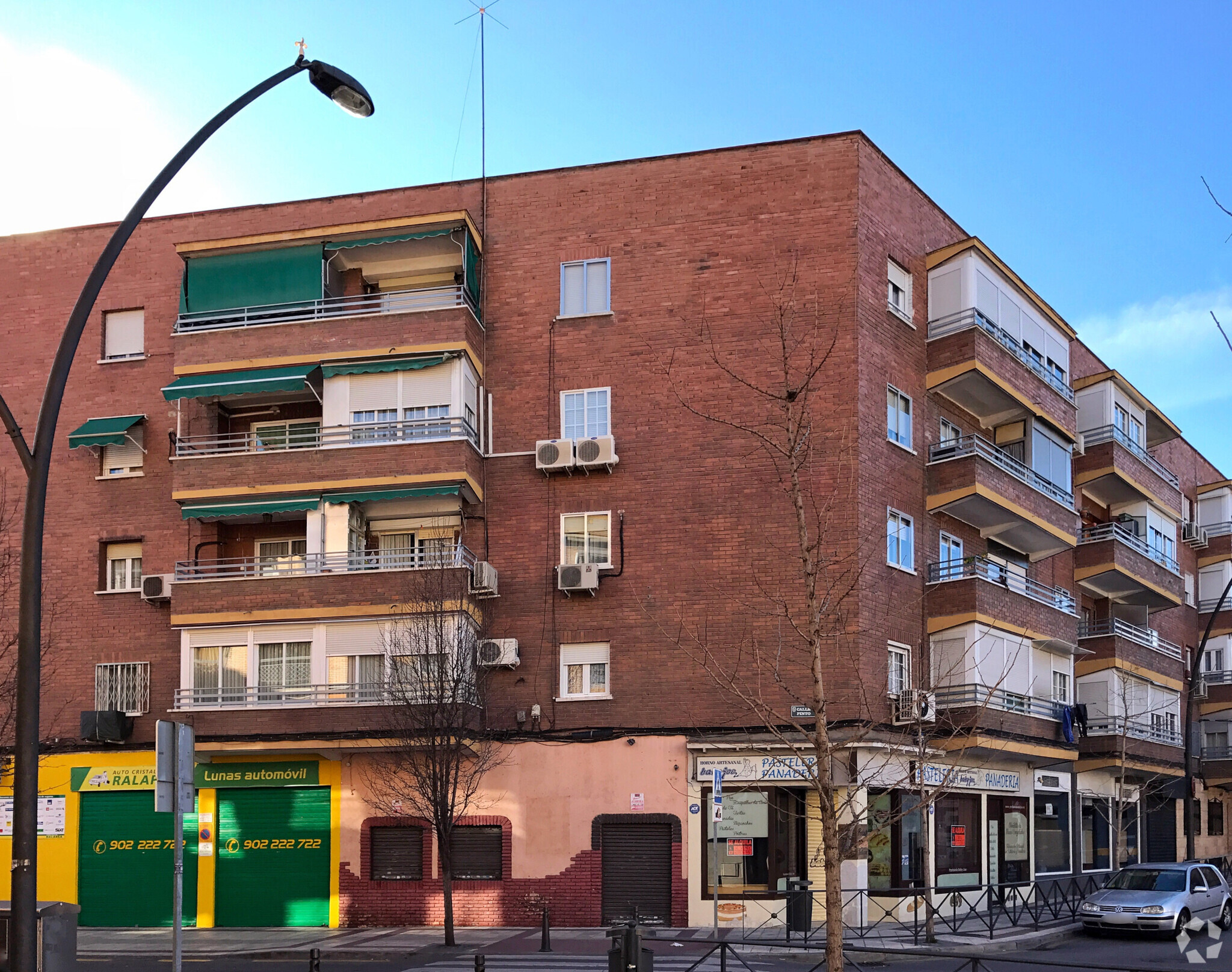 Calle Sierra, 30, Getafe, Madrid for sale Primary Photo- Image 1 of 2