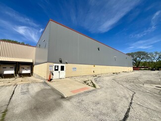 Plus de détails pour 6451 Main St, Morton Grove, IL - Industriel à louer