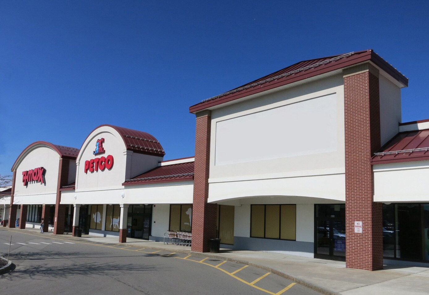 4-8 Plaistow Rd, Plaistow, NH for lease Building Photo- Image 1 of 1