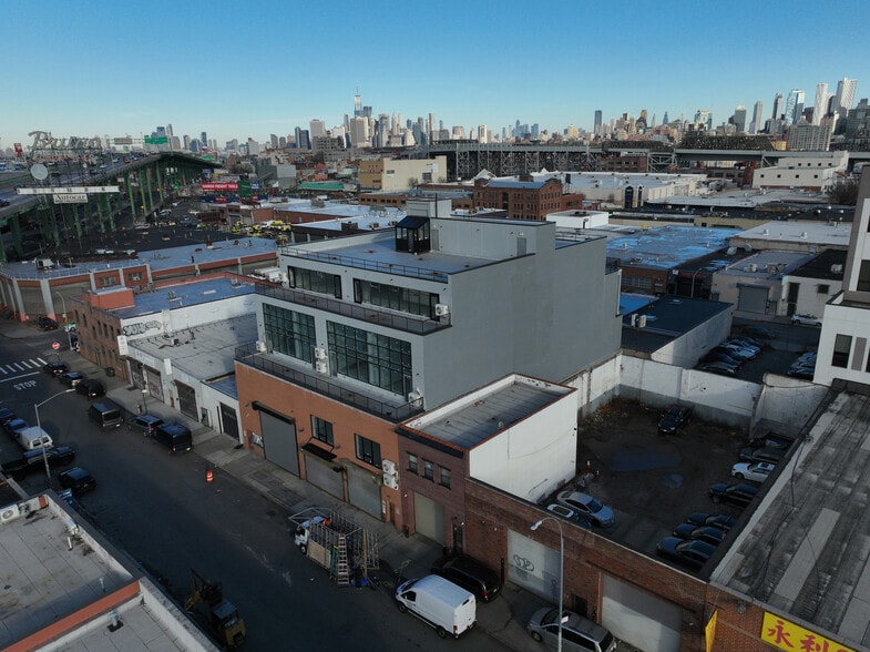 39 15th St, Brooklyn, NY for sale - Building Photo - Image 2 of 5