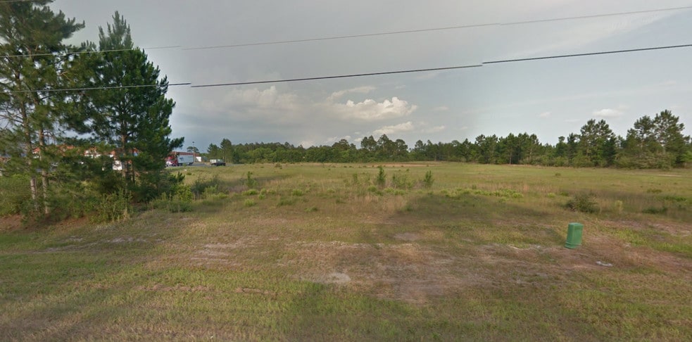 100 S Blue Angel Pky, Pensacola, FL for sale - Building Photo - Image 2 of 4