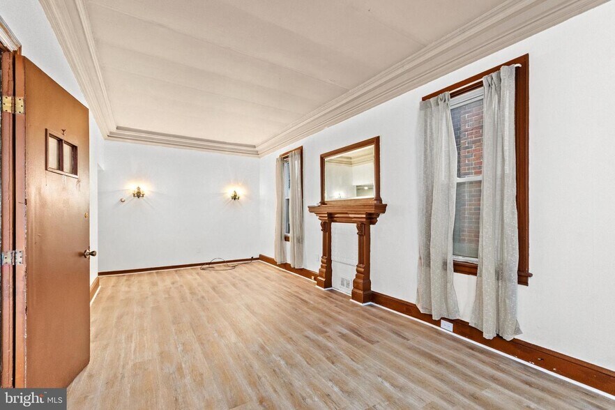 235 Monmouth St, Gloucester City, NJ à vendre - Photo intérieure - Image 2 de 8