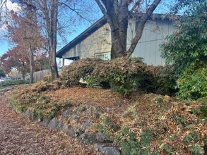 1834 Mission Blvd, Santa Rosa, CA à louer Photo intérieure- Image 2 de 17