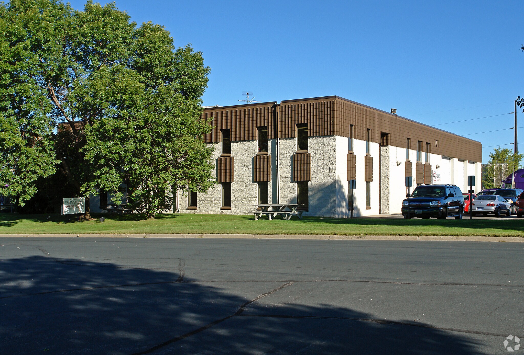 837 Apollo Rd, Eagan, MN for lease Primary Photo- Image 1 of 7