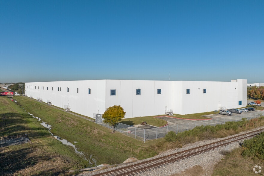 531 Portwall St, Houston, TX for lease - Primary Photo - Image 2 of 7