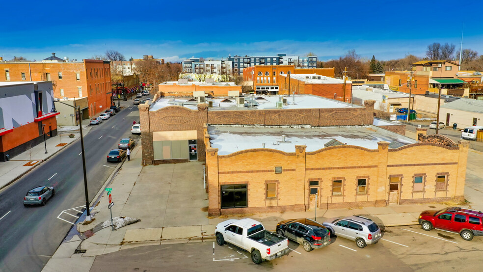 300 N Lincoln Ave, Loveland, CO à vendre - Photo principale - Image 1 de 1