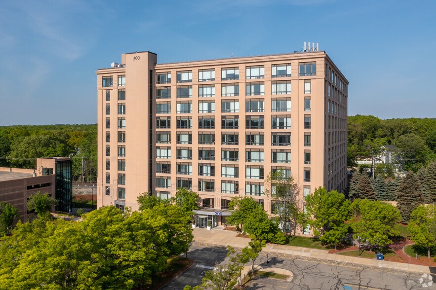 300 Brickstone Sq, Andover, MA à louer - Photo principale - Image 1 de 10