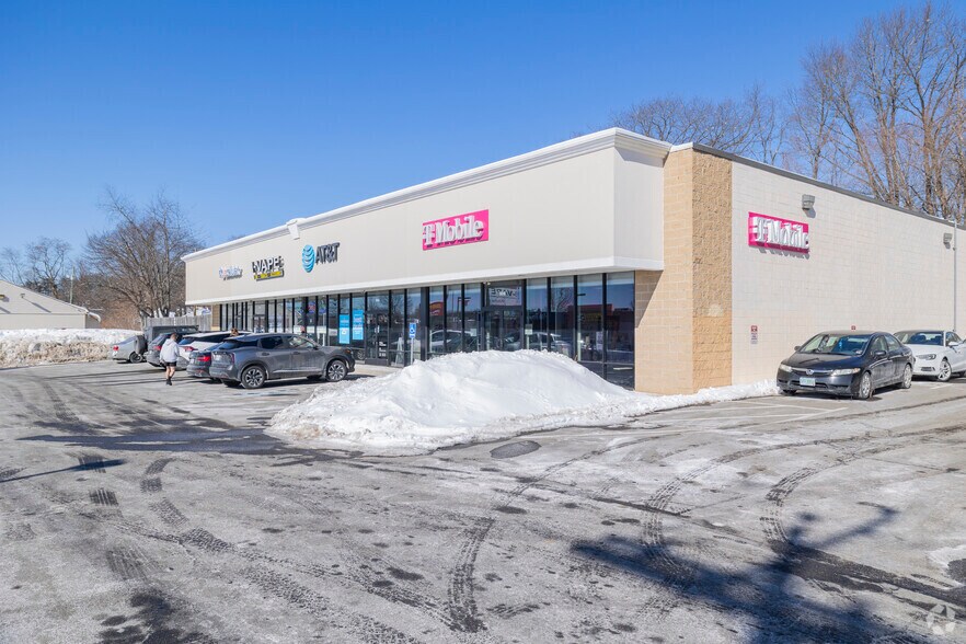 902-908 S Willow St, Manchester, NH à louer - Photo du bâtiment - Image 2 de 20