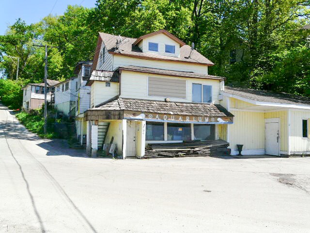 More details for 137-139 Arthur Ave, Fox Lake, IL - Multifamily for Sale