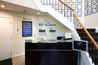 100 Weymouth St, Rockland, MA for lease Interior Photo- Image 2 of 25